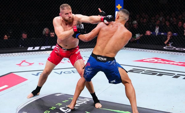 เมดิคควงโรดริเกวซผ่านตาชั่ง! พร้อมตะบันหน้า "UFC" เบลเกรด