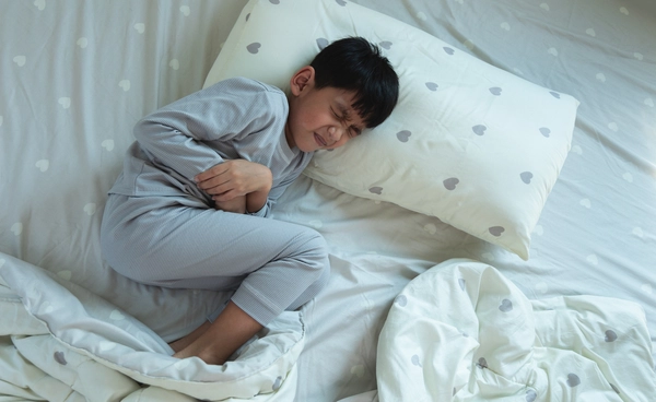 "ปวดท้องในเด็ก" สัญญาณเตือนแบบไหน ที่พ่อแม่ไม่ควรมองข้าม