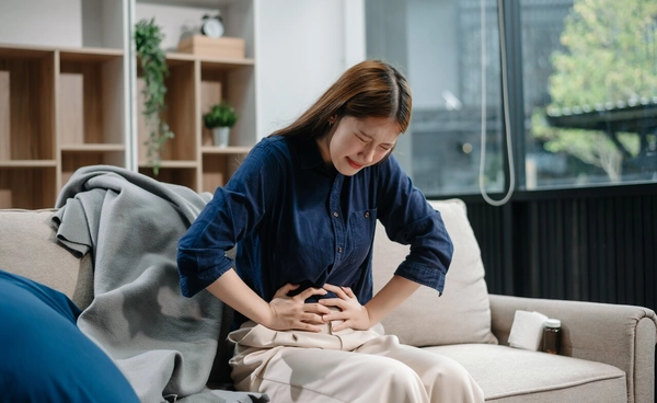 "เครียด" ทีไรท้องไส้พังทุกที? เจาะลึกวิธีตัดวงจร "สมองเครียด - กินข้าวไม่ลง" ให้ถูกจุด