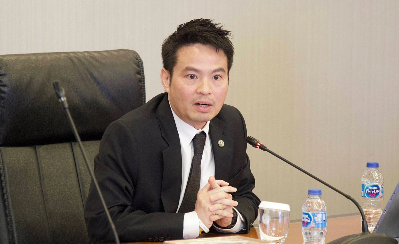 “ภราดร” ย้ำสูตรซักฟอก 3+1 วัน ยันไม่กลัวตรวจสอบ แต่นายกฯ ภารกิจแน่น