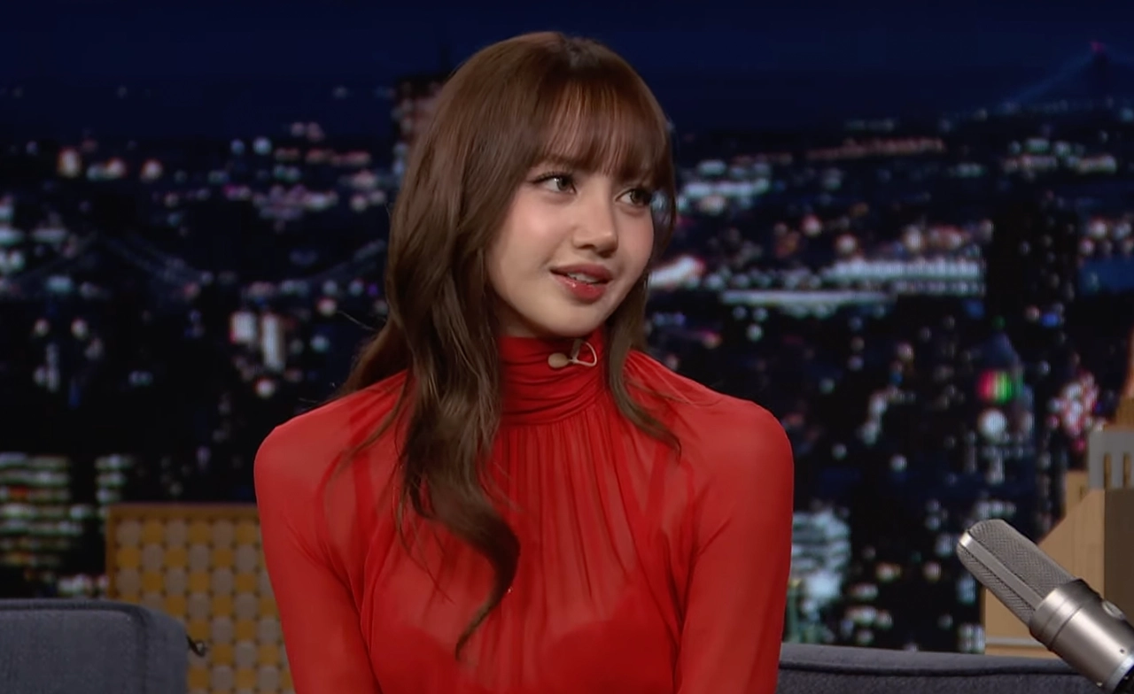 ลิซ่า BLACKPINK เผยอาชีพในฝัน อยากเป็นเจ้าหญิงดิสนีย์!