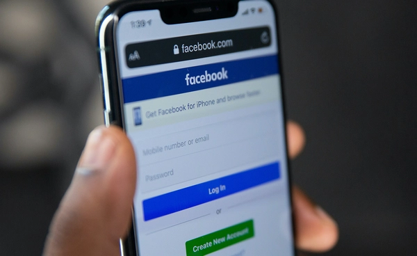 “Meta” พับโครงการส่องคอมพนักงาน โดน 1,600 คนลงชื่อต่อต้านเก็บข้อมูลฝึก AI