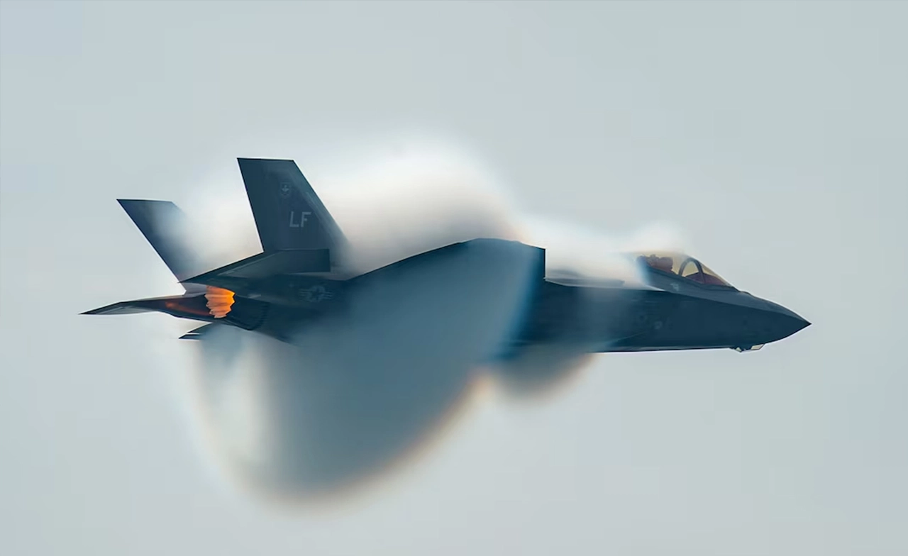 สหรัฐฯ เสริมทัพ เล็งผลิต F-35 อีก 850 ลำ จากล็อกฮีดมาร์ติน ในระยะเวลา 10 ปี