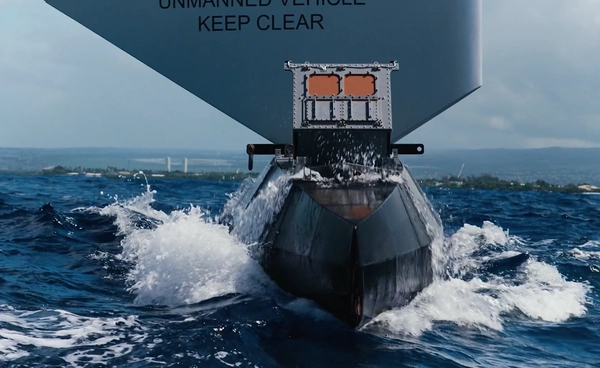 “กองทัพเรือสหรัฐฯ” จับมือ “Lockheed Martin” ทดสอบระบบขีปนาวุธบนเรือไร้คนขับ “Saildrone”