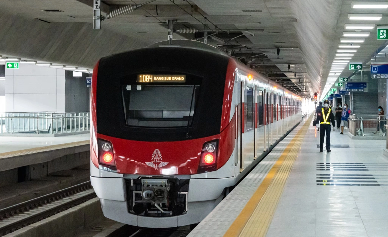 คนใช้รถไฟฟ้าเฮ! รัฐจ่อขยาย “บัตรโดยสารเหมาจ่ายรายวัน” ถึงปลายปี 70