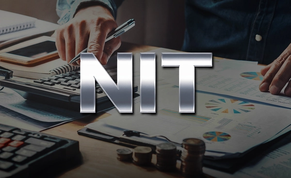 แจกเงินหรือสร้างแรงจูงใจ? รู้จัก Negative Income Tax แนวคิดแก้จนที่คนจับตา