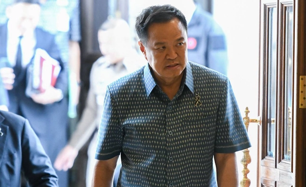 “อนุทิน” สั่งอุดรูรั่วสกัดยาเสพติดข้ามชาติ หวั่นพาสปอร์ตไทยถูกเพ่งเล็ง