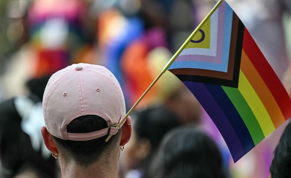 สภากานาผ่านกฎหมายต่อต้าน LGBTQ+ ถือเป็นความผิดทางอาญา