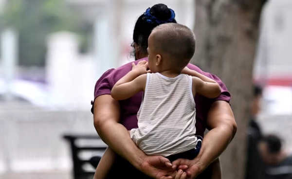 เวียดนามหนุนมีลูกคนที่ 2 รับวันลาคลอดเพิ่ม พร้อมเงินและสวัสดิการสุขภาพ