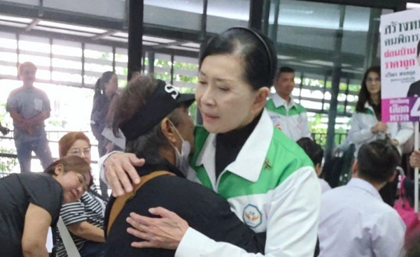 ปวีณา กล้าธรรม ชูนโยบายคนพิการ ตั้งสถาบันอาชีพ-หมู่บ้านผ่อนบ้านถูก