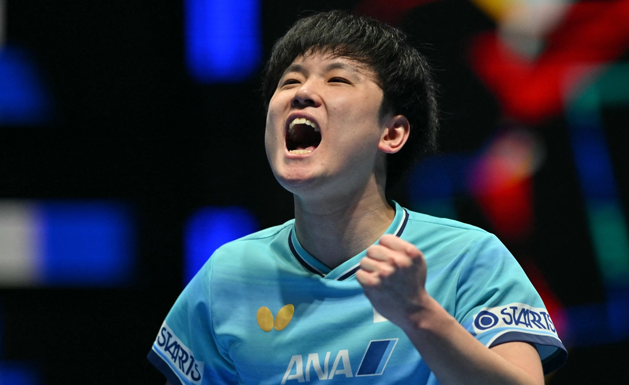 ฮาริโมโตะ พลิกนรกแซง กร็อธ 3-2 เกม เข้ารอบ China Smash 2026