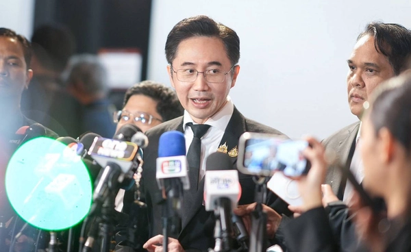 “ยศชนัน” เร่งยุติศึกอาชีวะ 2 สถาบัน จ่อใช้กฎหมายพิจารณาย้ายวิทยาเขต
