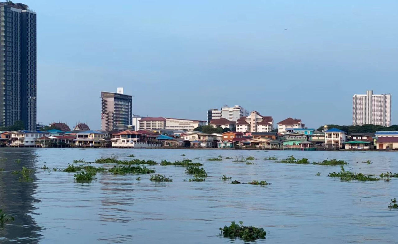 กรมชลฯ ลดระบายน้ำเจ้าพระยา เฝ้าระวังแม่กลอง-เตรียมรับฝนใต้