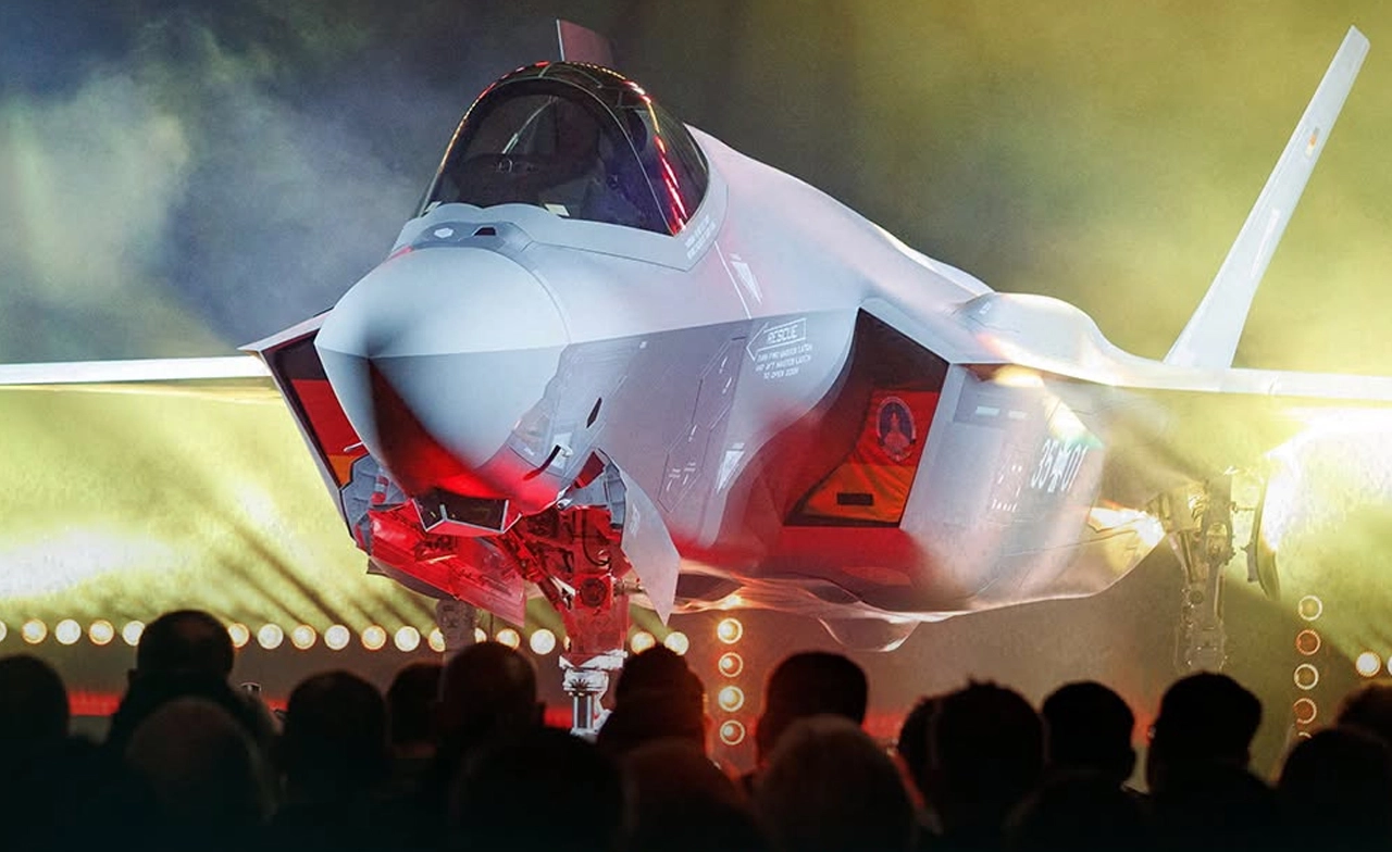 เยอรมนีรับมอบ F-35A ลำแรก ปิดตำนาน 40 ปีเครื่องบินรบ Tornado