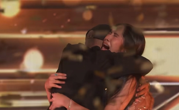 วินาที “เนเน่ รอยัล” คว้า Golden Buzzer ทำคนดูขนลุกทั้งฮอลล์