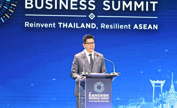 "เอกนิติ" ย้ำเป้าหมาย ไทยขึ้นแท่นประเทศรายได้สูงภายในปี 2037 ใช้เอกชนนำ-รัฐหนุน