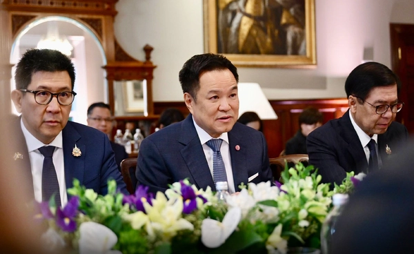 "อนุทิน" ลุยการทูตเชิงรุก หารือแล้ว 9 ประเทศ ดึงลงทุนไทย เปิดตลาด ยกระดับการค้า