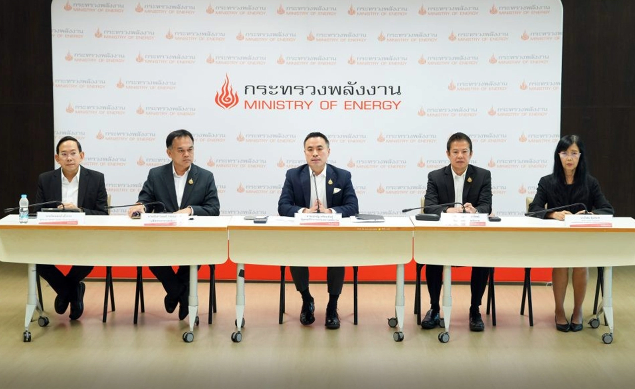 รมว.พลังงาน  สั่งรื้อโครงสร้างน้ำมัน  ลดภาระประชาชน 1.08 หมื่นล้านบาท/ปี