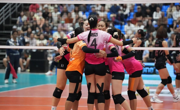 ผลวอลเลย์บอล ไทยแลนด์ลีกฯ หนุ่มสาวโคราช ฟอร์มสุดแกร่ง! คว้าชัยสบายมือ "ไฟนอลโฟร์"