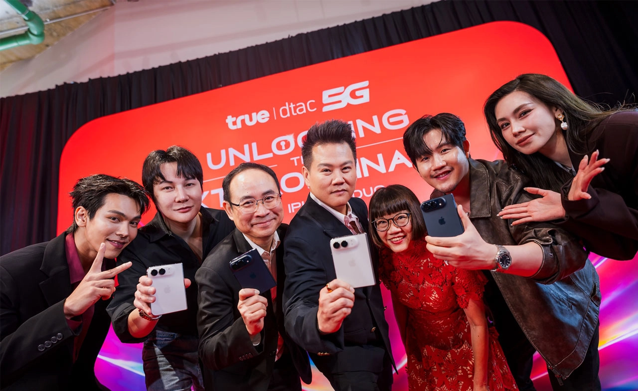 ทรู ยกระดับประสบการณ์รับ iPhone DUO วันแรก ผสานที่สุดของพลังสัญญาณ True5GX