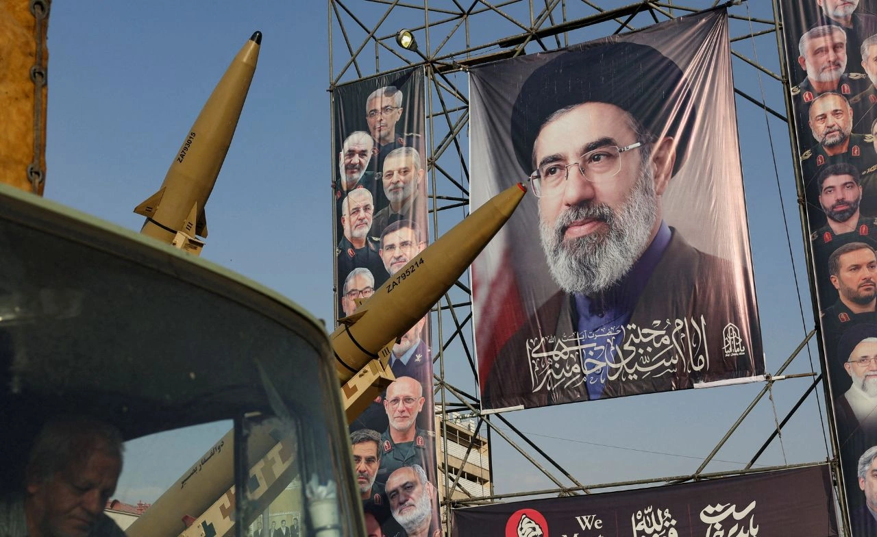 IRGC ส่งจดหมายถึงผู้มีสิทธิเลือกตั้งกลางเทอมสหรัฐฯ เรียกร้องปฏิเสธนโยบายทรัมป์ 