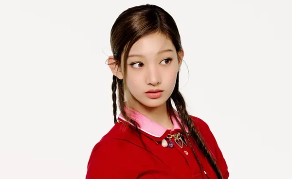 สำเนาถูกต้อง! "ซอยอน" น้องสาวจีฮโย TWICE เดบิวต์กับวง TUIDE