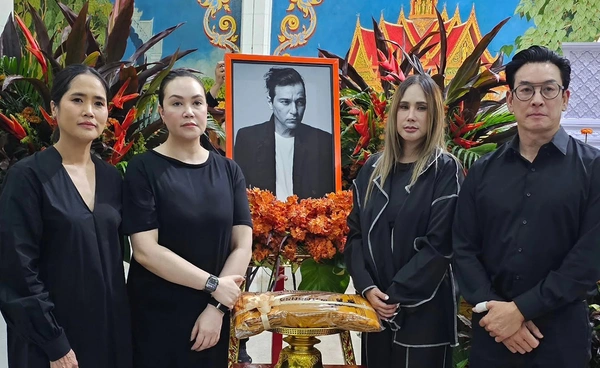 "เพื่อนกลุ่มโอ" ร่วมอาลัย  “เร แมคโดนัลด์” ย้อนมิตรภาพแก๊ง O-Negative จากเพื่อนในจอสู่เพื่อนในชีวิตจริง