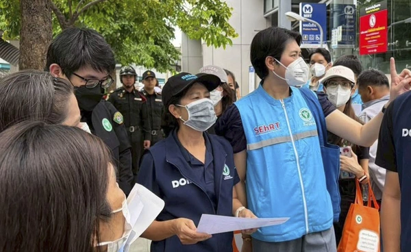 ไฟไหม้โรงเบียร์ย่านลาดพร้าว กรมอนามัยแนะวิธีป้องกันผลกระทบจากควันพิษ