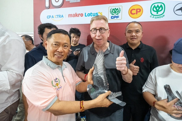 รูป-พัทยาคึกคัก! นกพิราบจากคูเวตซิวแชมป์โลก การแข่งขันนกพิราบแข่งนานาชาติพัทยา ครั้งที่ 10-6
