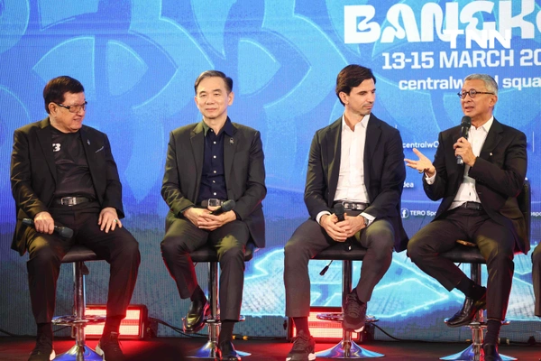 รูป-บาสฯ 3x3 กลับมาแล้ว เตรียมสัมผัสประสบการณ์สุดยิ่งใหญ่ใกล้ชิด 16 ทีมระดับโลก ในศึก “ฟีบ้า ทรีเอ็กซ์ทรี สปอนเซอร์ | เรดบูล แชมป์เปี้ยนส์ คัพ 2026”-11
