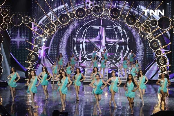 รูป-สาวงามผู้ไม่ยอมแพ้ "บุ๊ค ธีรชยา" คว้ามงกุฎ Miss Tiffany 2026 สมใจ ในธีมสุดทรงพลัง "RISE AS ONE"-19