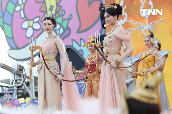 รูป-หลิง-ออม สวมบทเป็นนางรากษสเทวี นางสงกรานต์ประจำปี 2569 ในชุดไทยประยุกต์ร่วมฉลองวันปีใหม่ไทย-9