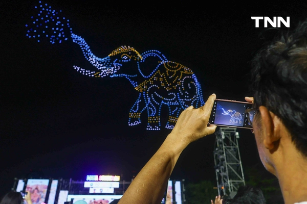 รูป-การแสดงโดรนแปรอักษร 1200 ตัว งาน “Maha Songkran World Water Festival 2026”-3