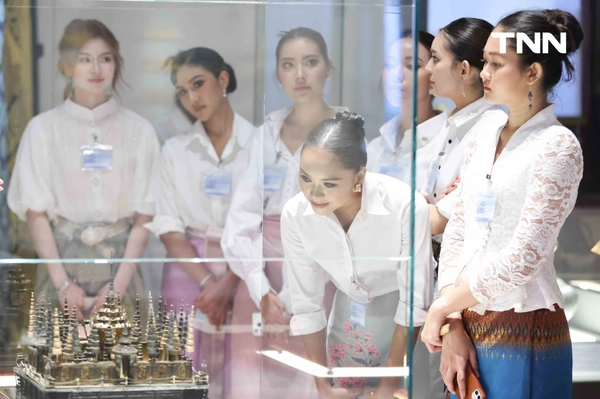 รูป-งดงามในชุดผ้าไทย สาวงาม Miss World Thailand 2026 สักการะศาลหลักเมืองพร้อมร่วมงาน 244 ปี กรุงรัตนโกสินทร์ -28