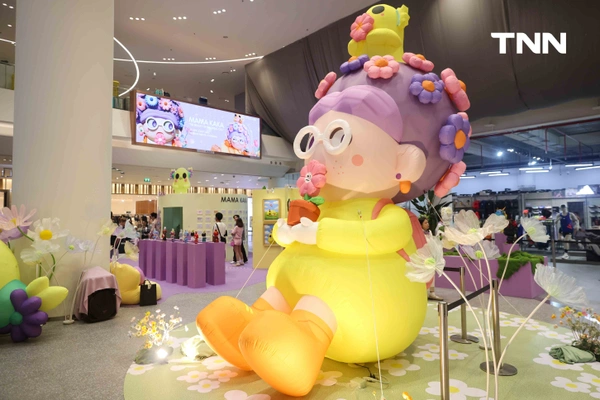 รูป-ไอคอนสยาม x Bennovo เปิดนิทรรศการ “MAMA KAKA Solo Exhibition” นิทรรศการเดี่ยวคุณย่าสุดเปรี้ยว-18