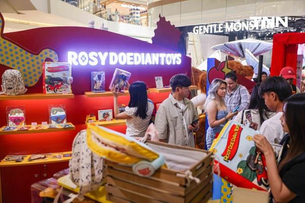 รูป-ครั้งแรกของโลก “Stay Romantic Pop Up” จากซูเปอร์สตาร์ชื่อดัง “จ้าวลู่ซือ”-19