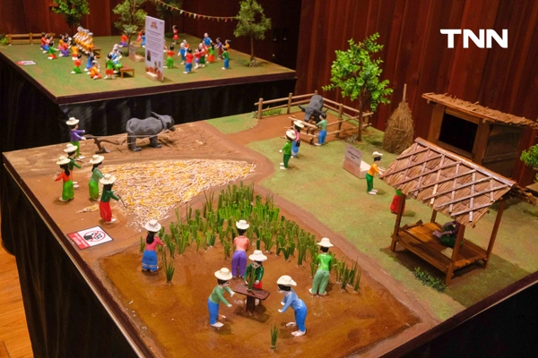 รูป-เมืองสุขสยาม เนรมิต “SOOK SMALL WORLD by SOOKSIAM” สัมผัสมนต์เสน่ห์แห่งศิลปะและงานคราฟต์ไทยขนาดจิ๋ว-24