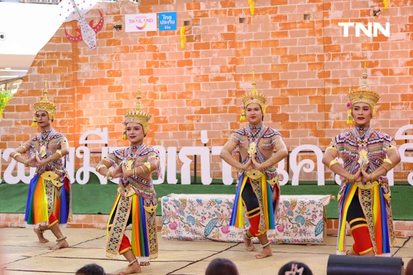 รูป-สัมผัสมนต์เสน่ห์แดนใต้ "ล่องหลาด แลเมืองคอน นครสองธรรม" ตระการตาการแสดงมโนราห์-ลิเกป่าหาชมยาก ณ ซีคอน บางแค-7