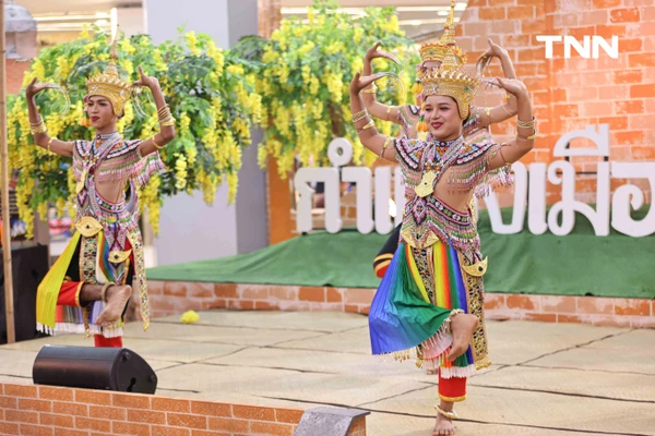 รูป-สัมผัสมนต์เสน่ห์แดนใต้ "ล่องหลาด แลเมืองคอน นครสองธรรม" ตระการตาการแสดงมโนราห์-ลิเกป่าหาชมยาก ณ ซีคอน บางแค-8