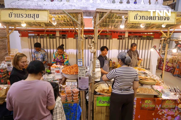 รูป-สัมผัสมนต์เสน่ห์แดนใต้ "ล่องหลาด แลเมืองคอน นครสองธรรม" ตระการตาการแสดงมโนราห์-ลิเกป่าหาชมยาก ณ ซีคอน บางแค-16