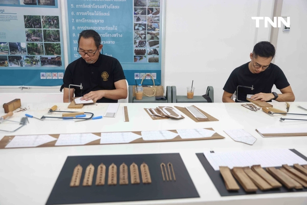รูป-"ศุภจี" ตรวจความคืบหน้าจัดสร้าง "พระเมรุมาศ-ราชรถ" งานพระราชพิธีถวายพระเพลิงพระบรมศพ สมเด็จพระพันปีหลวง-15