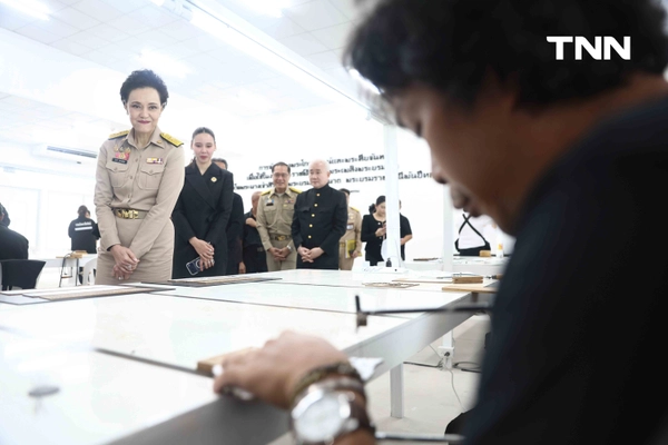 รูป-"ศุภจี" ตรวจความคืบหน้าจัดสร้าง "พระเมรุมาศ-ราชรถ" งานพระราชพิธีถวายพระเพลิงพระบรมศพ สมเด็จพระพันปีหลวง-23