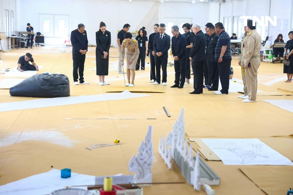 รูป-"ศุภจี" ตรวจความคืบหน้าจัดสร้าง "พระเมรุมาศ-ราชรถ" งานพระราชพิธีถวายพระเพลิงพระบรมศพ สมเด็จพระพันปีหลวง-13