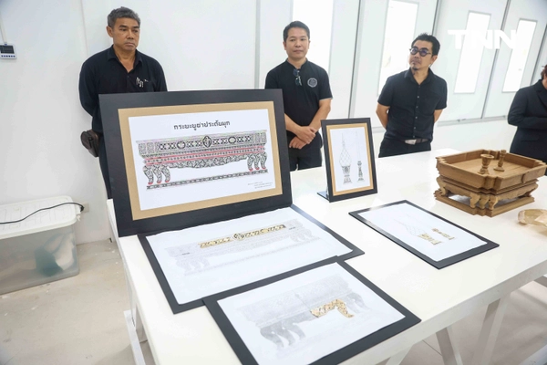 รูป-"ศุภจี" ตรวจความคืบหน้าจัดสร้าง "พระเมรุมาศ-ราชรถ" งานพระราชพิธีถวายพระเพลิงพระบรมศพ สมเด็จพระพันปีหลวง-18
