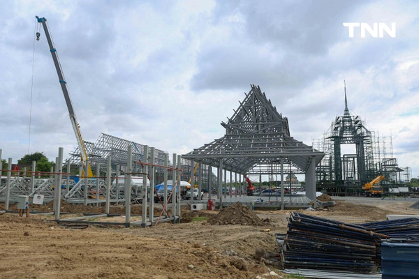 รูป-"ศุภจี" ตรวจความคืบหน้าจัดสร้าง "พระเมรุมาศ-ราชรถ" งานพระราชพิธีถวายพระเพลิงพระบรมศพ สมเด็จพระพันปีหลวง-6