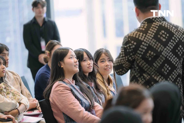 รูป-เริ่มแล้ว New Gen 2026 ผลักดันเยาวชนรุ่นใหม่สืบทอดงานผ้าไทยและงานหัตถกรรม สร้างอาชีพ สู่ชุมชนท้องถิ่น-9