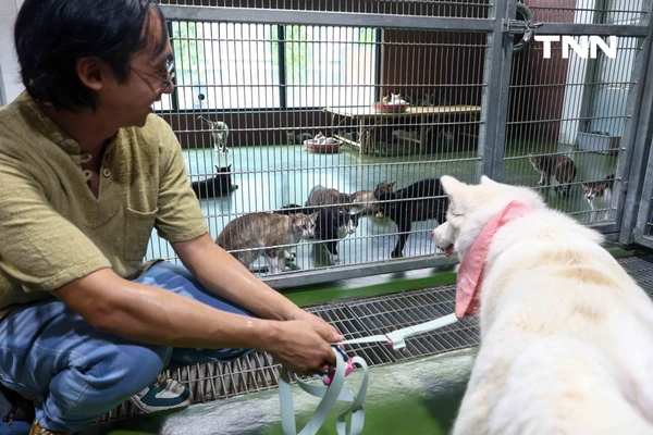 รูป-กทม. พลิกโฉม “ศูนย์ประเวศฯ” สู่บ้านใหม่สัตว์จรชวนคนกรุงฝังไมโครชิป-ฉีดวัคซีนฟรี-23