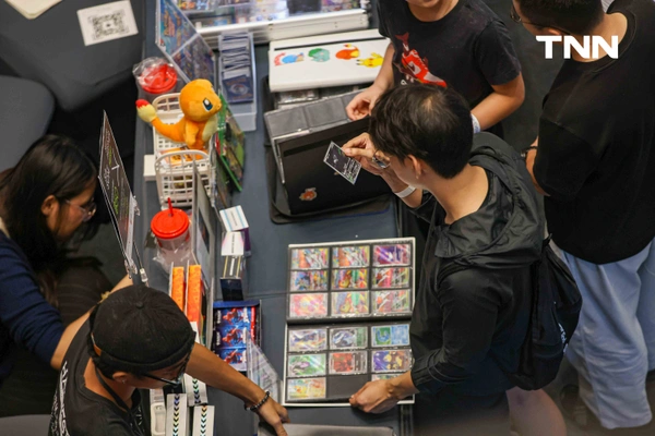 รูป-ไอคอนสยาม จับมือ Nx Gallery จัดมหกรรม ‘WORLD OF CARD’ ขนการ์ดระดับตำนานมูลค่ารวมกว่า 100 ล้านบาทมาโชว์ภายในงาน-32
