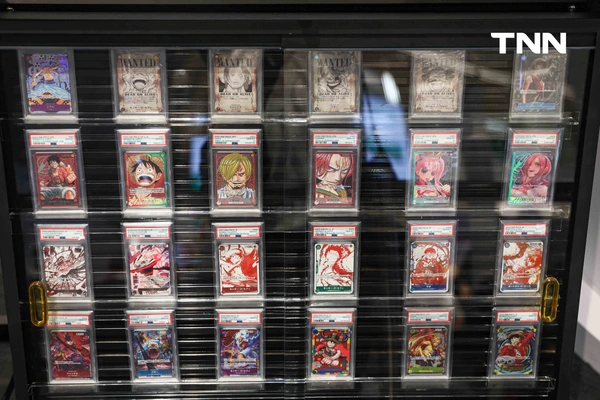 รูป-ไอคอนสยาม จับมือ Nx Gallery จัดมหกรรม ‘WORLD OF CARD’ ขนการ์ดระดับตำนานมูลค่ารวมกว่า 100 ล้านบาทมาโชว์ภายในงาน-17