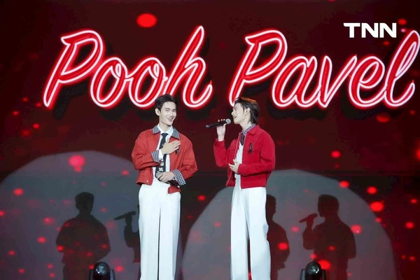 รูป-กรี๊ดสนั่น "พูห์-พาเวล" ร้องเพลงคู่สุดละมุน ก่อนโชว์ทำเมนูปังปิ้งหมูย่างสุดเอ็กซ์คลูซีฟ-6